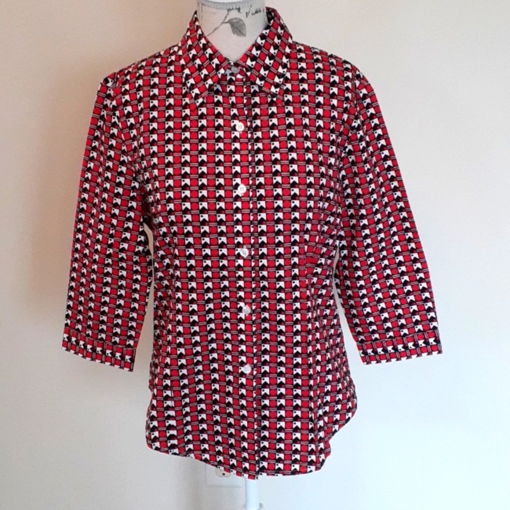 + Wanko red, white and black geometric print shirt
